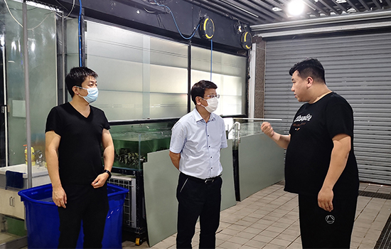 溯源防疫，，，，，，，，严控进口食材入口关